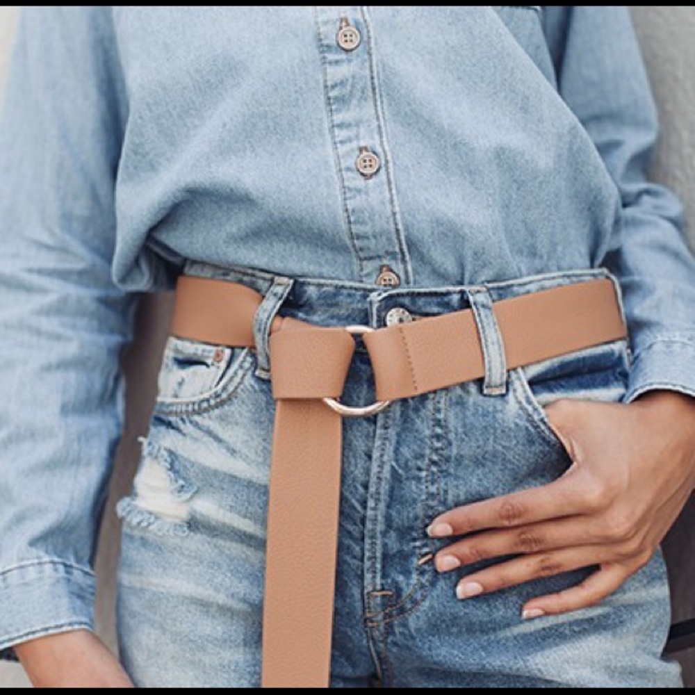 B-low the belt Mia Belt Tan